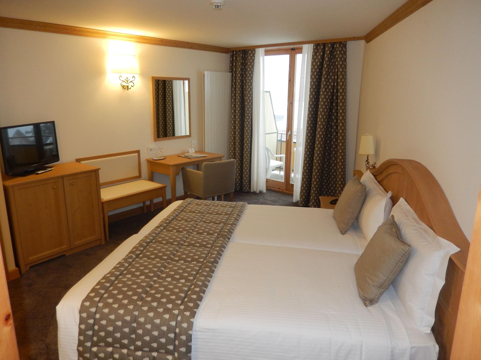 Hotel Schweizerhof פונטרסינה מראה חיצוני תמונה