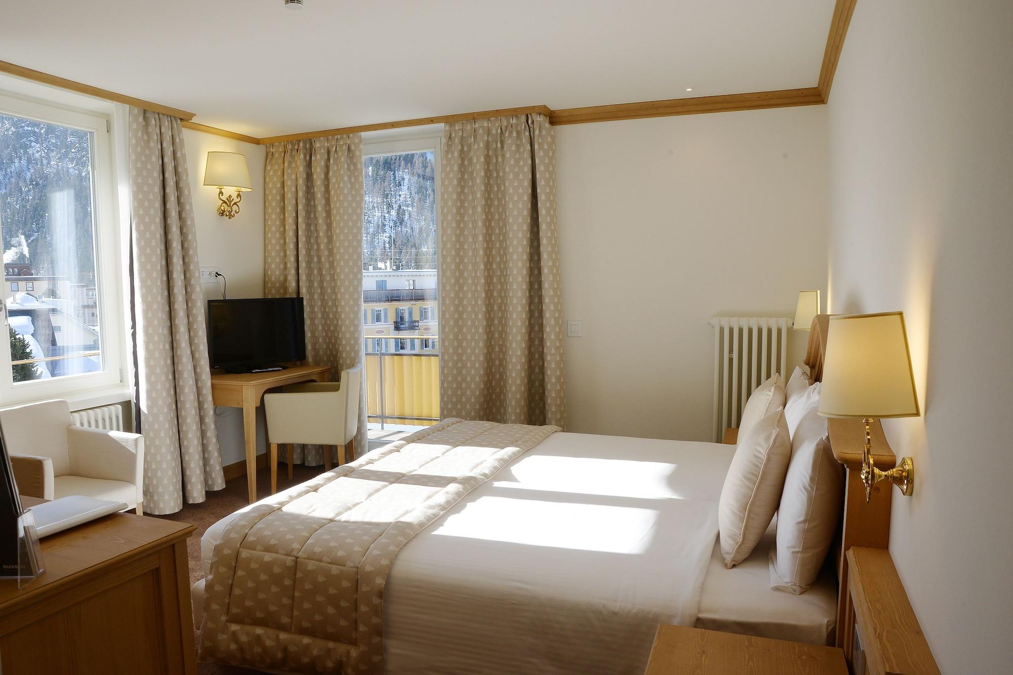 Hotel Schweizerhof פונטרסינה מראה חיצוני תמונה