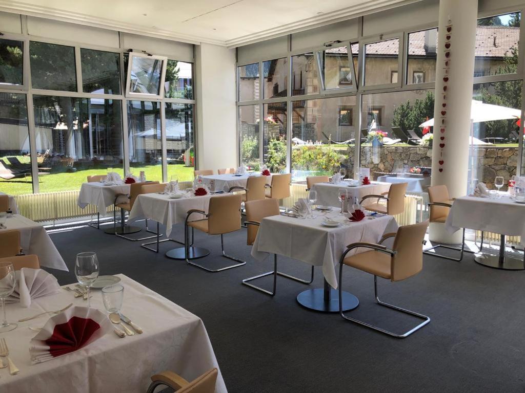 Hotel Schweizerhof פונטרסינה מראה חיצוני תמונה