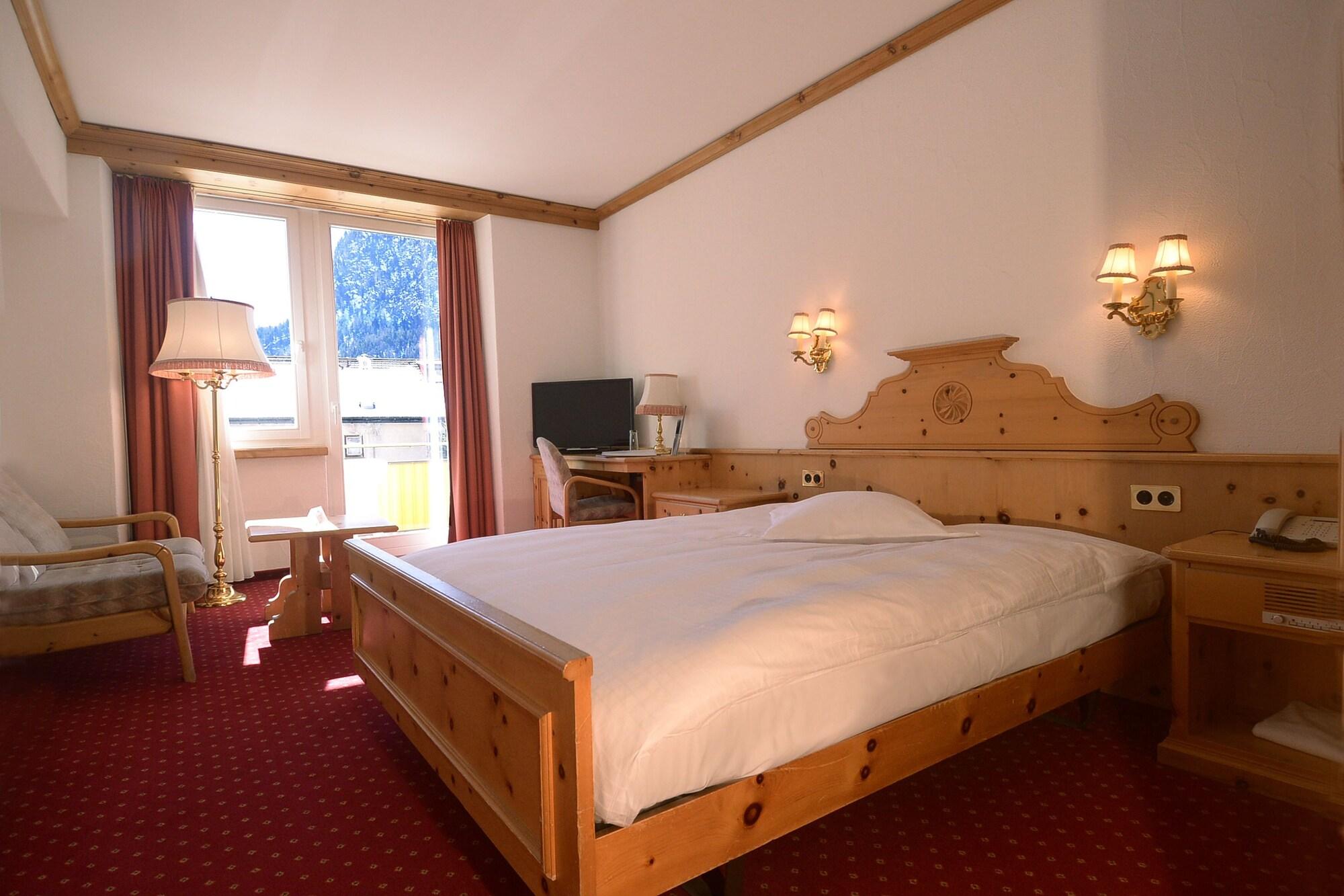 Hotel Schweizerhof פונטרסינה מראה חיצוני תמונה