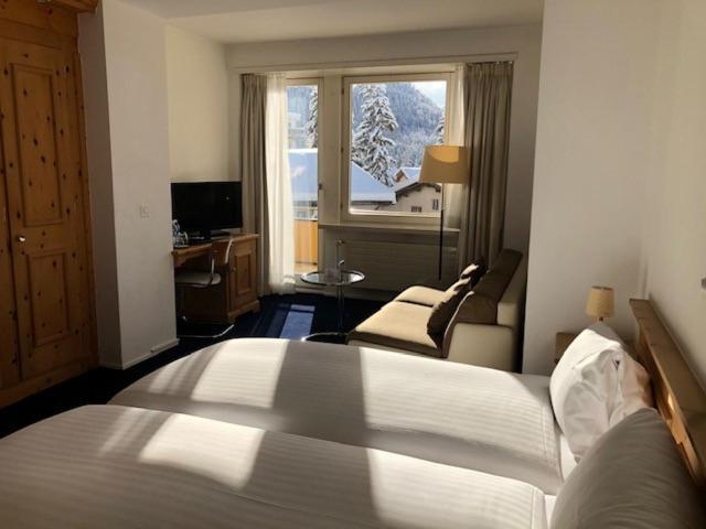 Hotel Schweizerhof פונטרסינה מראה חיצוני תמונה