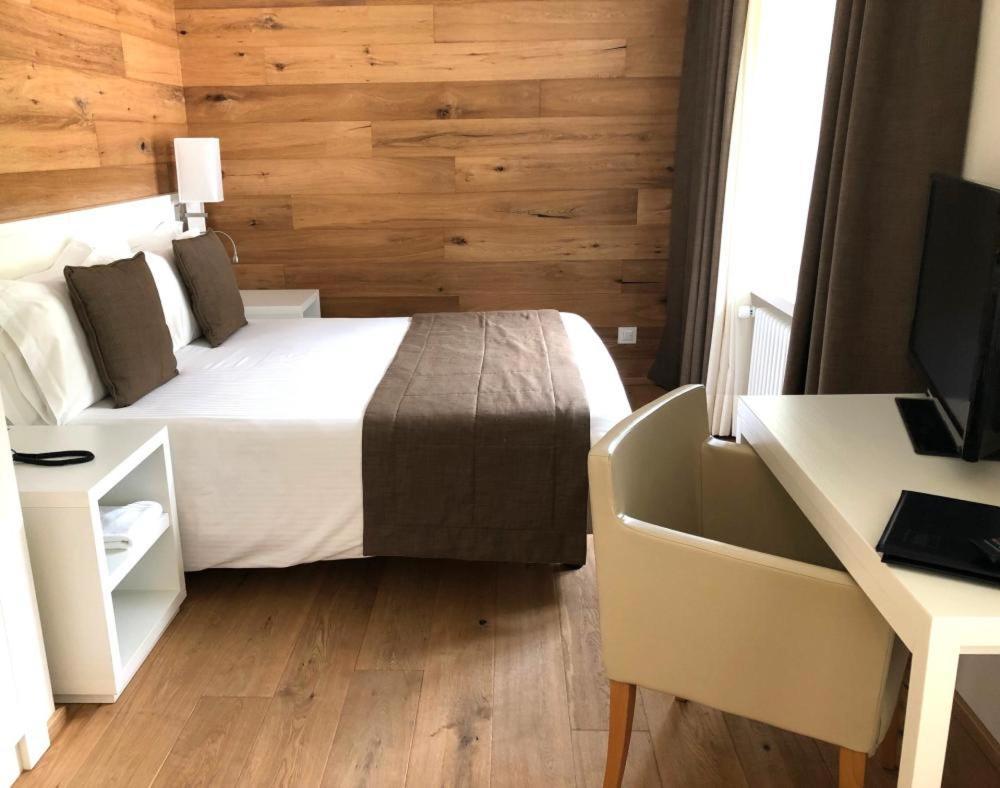 Hotel Schweizerhof פונטרסינה מראה חיצוני תמונה